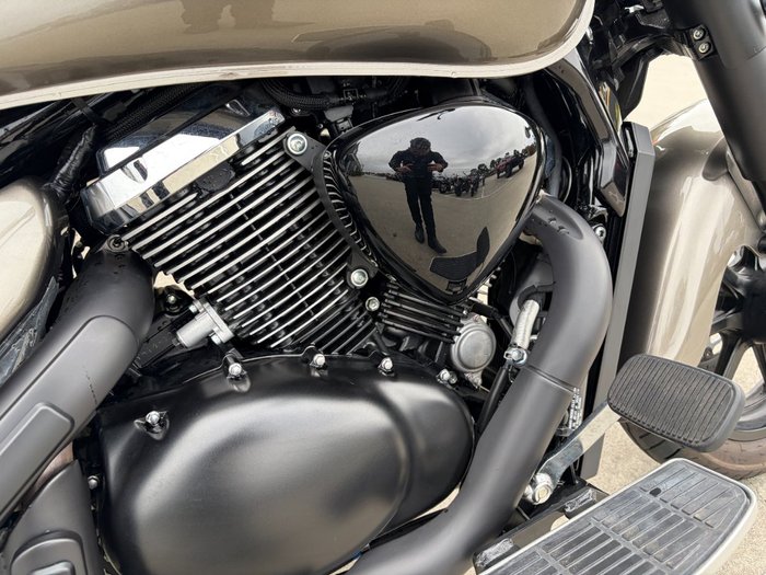 2018 Suzuki BOULEVARD C90T (VL1500B) Grey