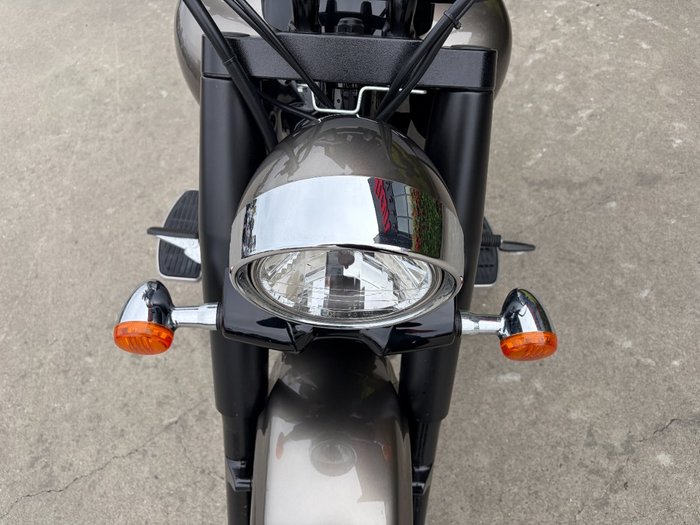 2018 Suzuki BOULEVARD C90T (VL1500B) Grey