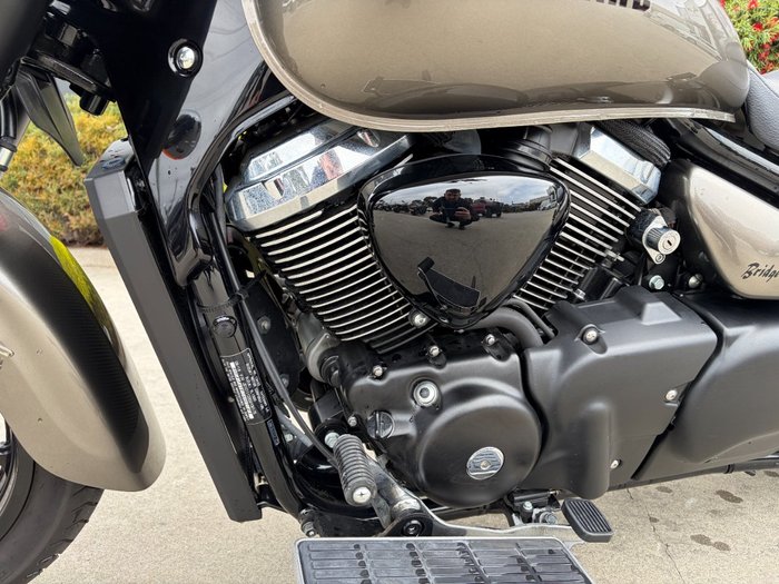 2018 Suzuki BOULEVARD C90T (VL1500B) Grey