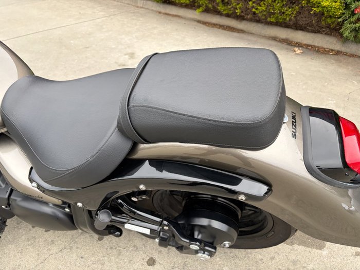 2018 Suzuki BOULEVARD C90T (VL1500B) Grey