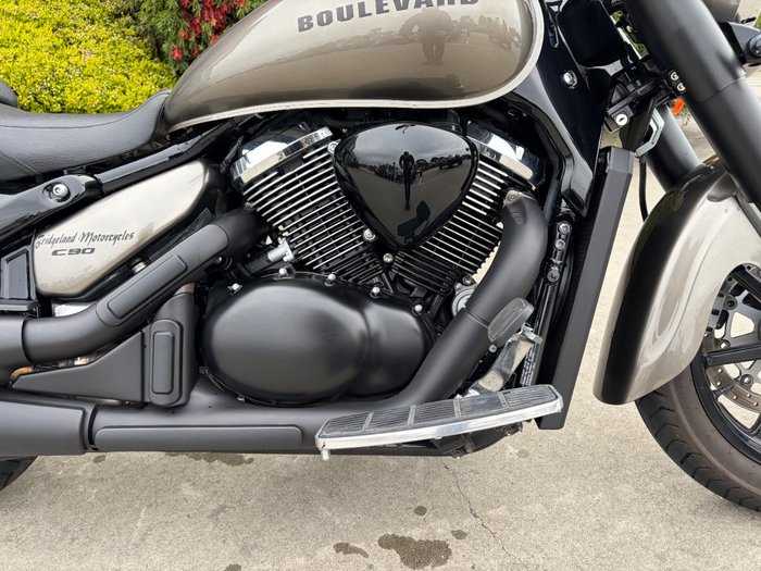 2018 Suzuki BOULEVARD C90T (VL1500B) Grey