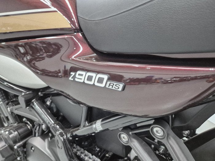 2025 Kawasaki Z900RS (Z900C) Z Purple
