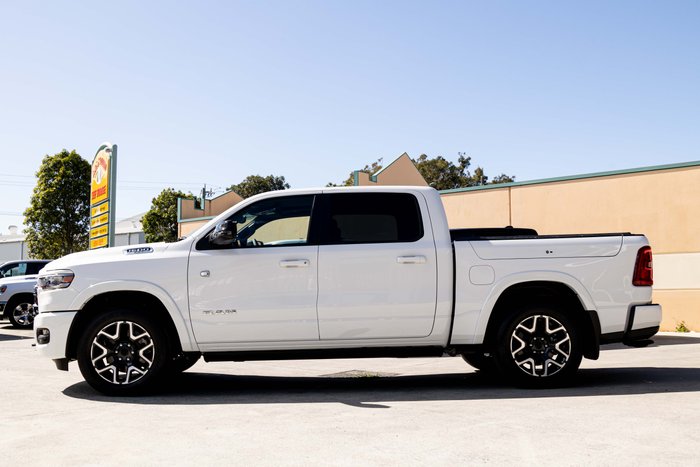 2024 RAM 1500 Laramie Sport Hurricane SO RamBox