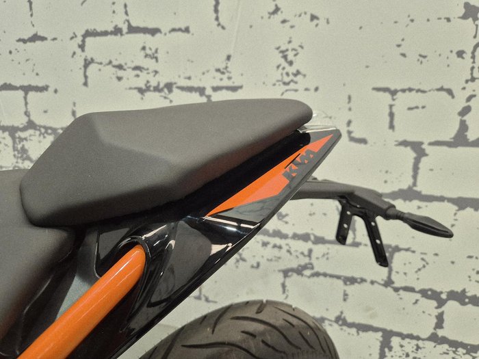2020 KTM 200 Duke Duke Orange