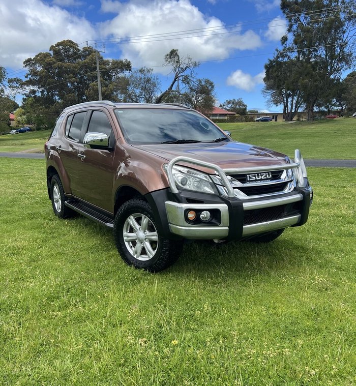 2016 Isuzu MU-X LS-T