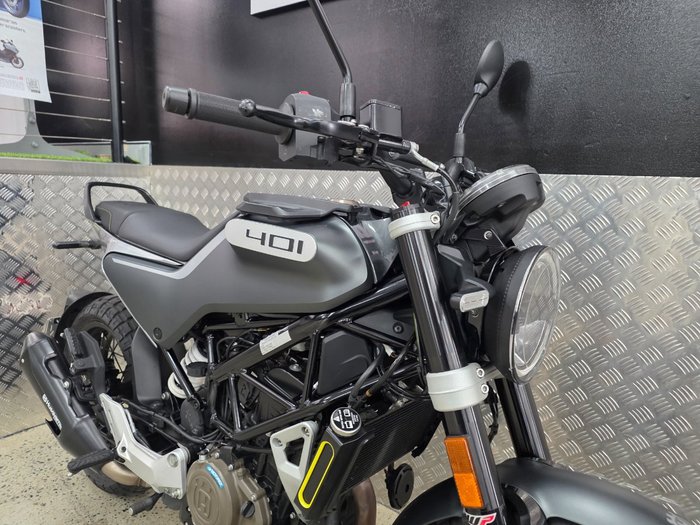 2020 HUSQVARNA SVARTPILEN 401 Grey