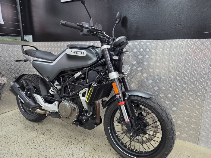 2020 HUSQVARNA SVARTPILEN 401 Grey