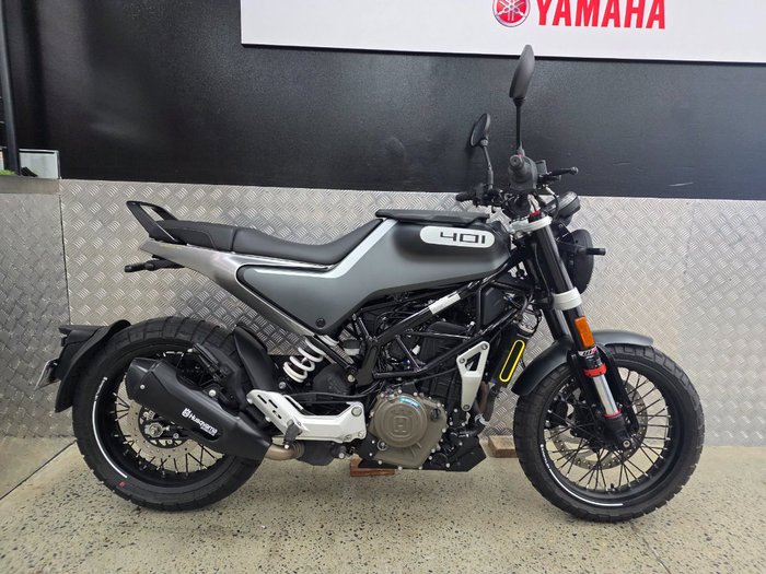 2020 HUSQVARNA SVARTPILEN 401 Grey