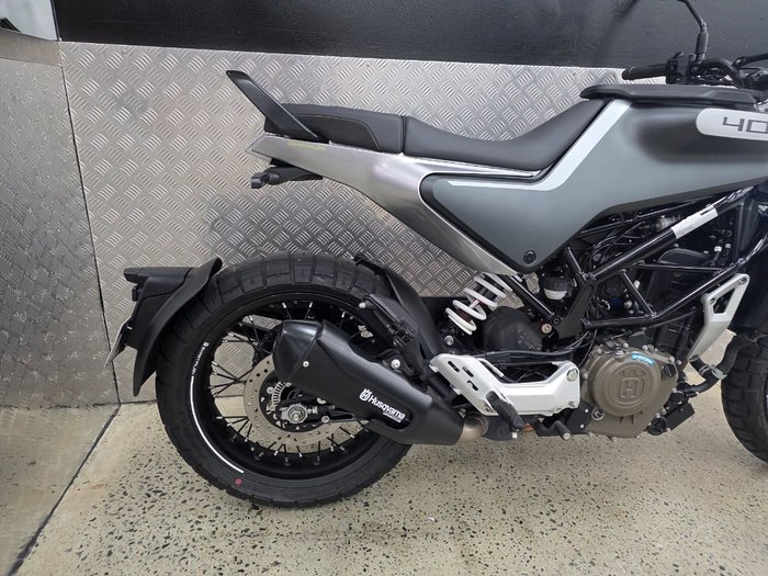 2020 HUSQVARNA SVARTPILEN 401 Grey
