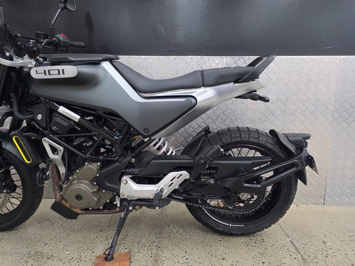 2020 HUSQVARNA SVARTPILEN 401 Grey