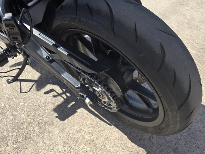 2023 CFMOTO 300 SR ABS ORANGE