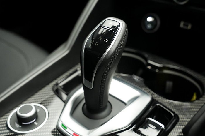 2022 Alfa Romeo Giulia Quadrifoglio