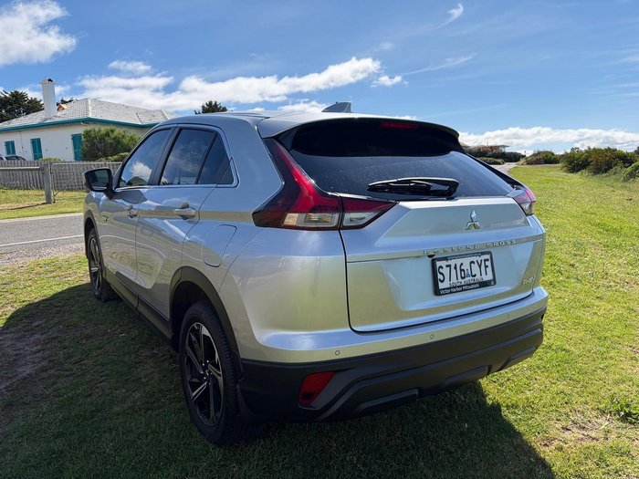 2023 Mitsubishi Eclipse Cross PHEV ES