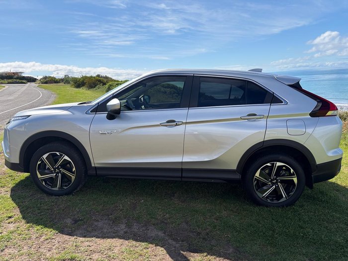 2023 Mitsubishi Eclipse Cross PHEV ES