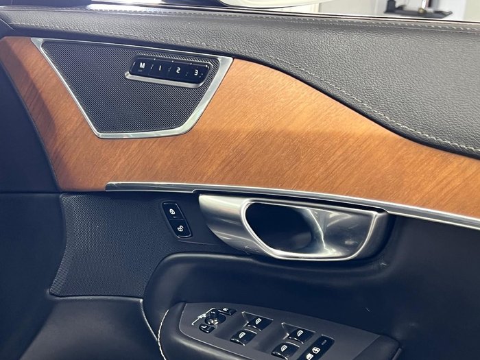 2018 Volvo XC90 D5 Inscription MY18 AWD Ice White