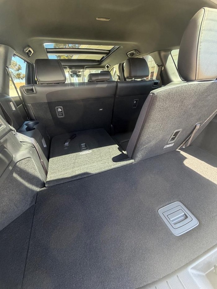 2024 Mazda CX-80 G40e Azami