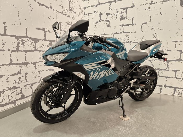2021 Kawasaki Ninja 400 (EX400G) Ninja