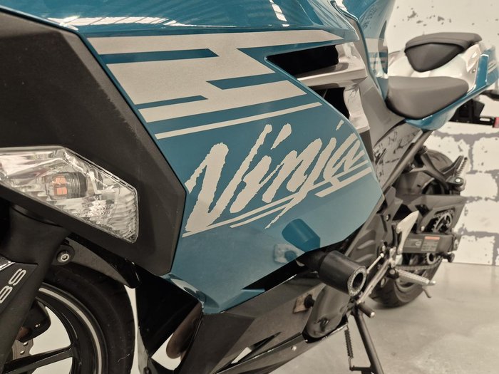 2021 Kawasaki Ninja 400 (EX400G) Ninja