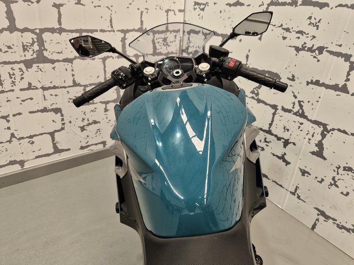 2021 Kawasaki Ninja 400 (EX400G) Ninja