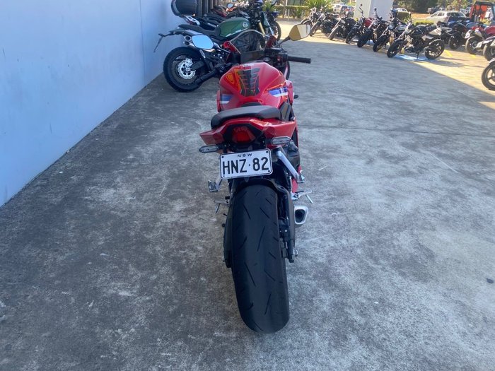2024 Honda CBR650RAC Red