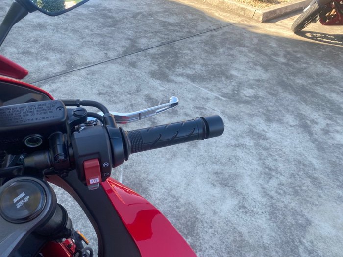 2024 Honda CBR650RAC Red
