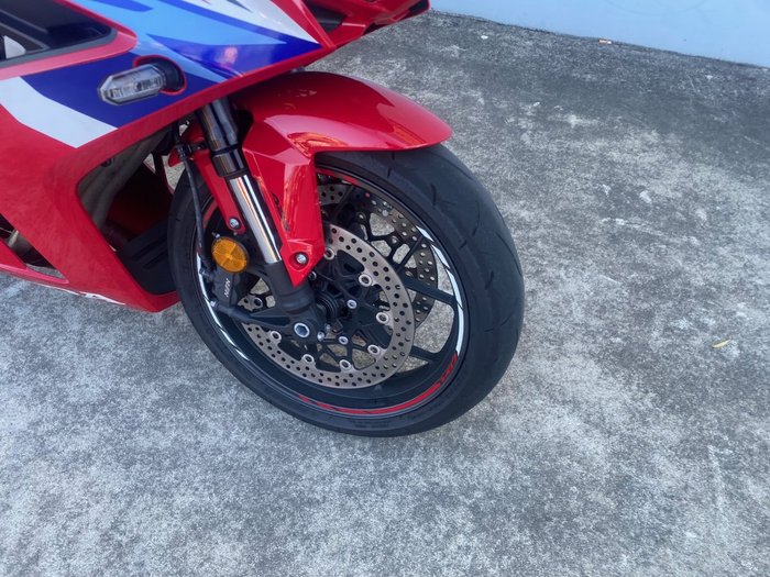 2024 Honda CBR650RAC Red