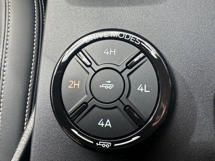 2024 Ford Everest Platinum