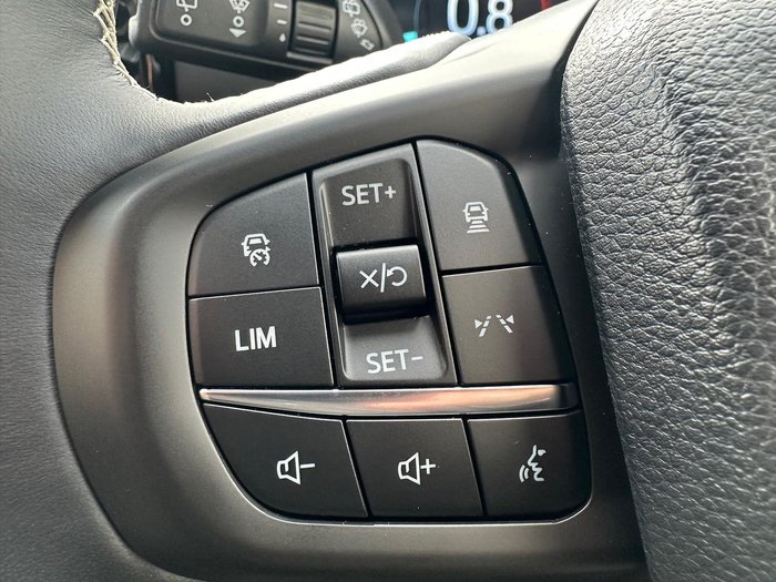 2024 Ford Everest Platinum