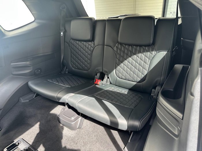 2024 Ford Everest Platinum