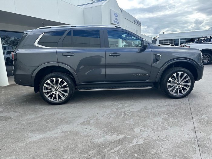 2024 Ford Everest Platinum