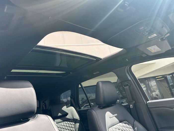 2024 Ford Everest Platinum