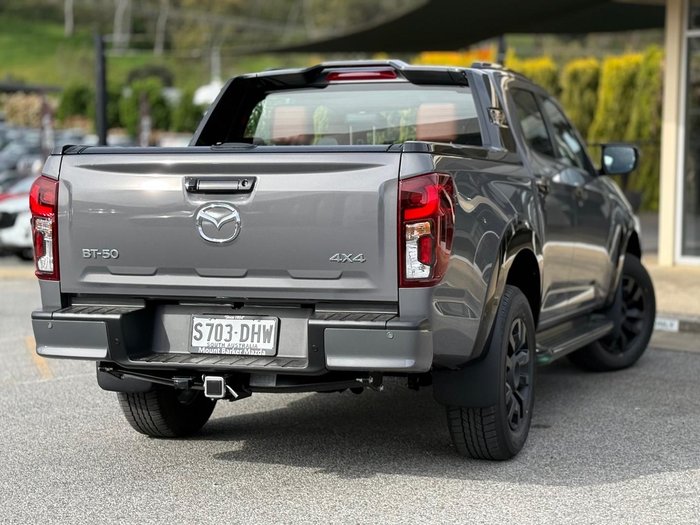 2025 Mazda BT-50 SP