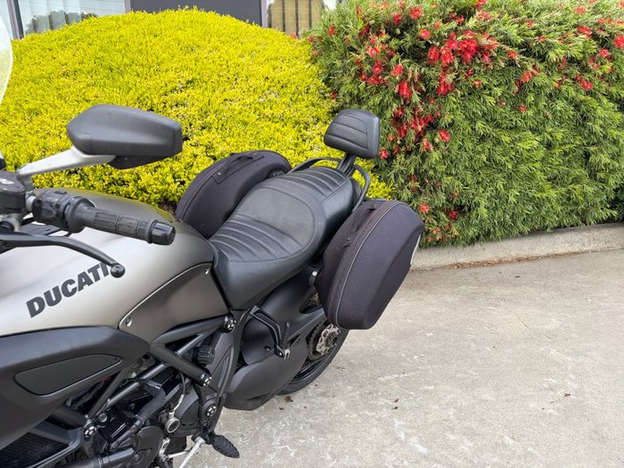 2013 DUCATI DIAVEL STRADA Grey