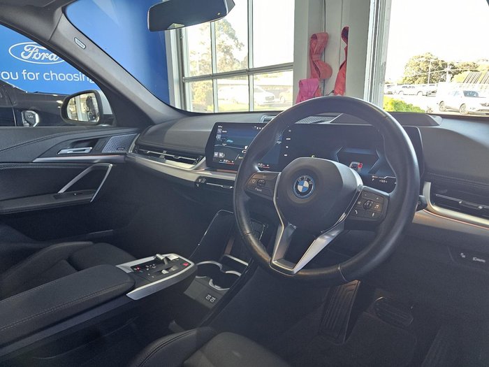 2023 BMW iX1 xDrive30 xLine