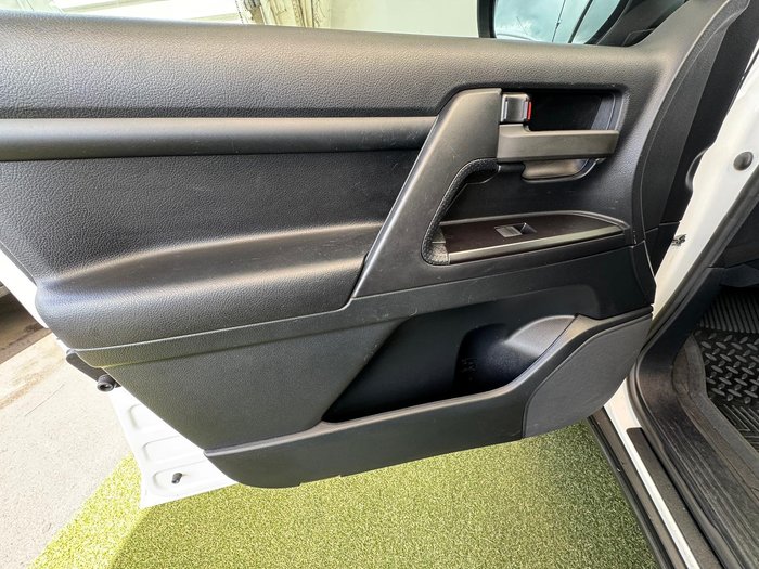 2019 Toyota Landcruiser GX