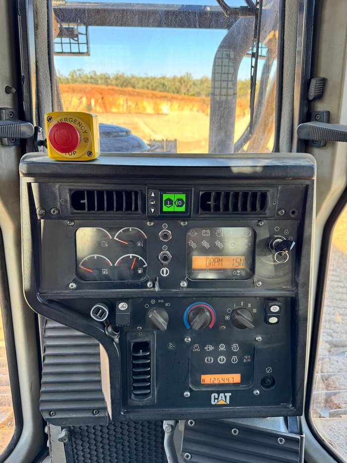 2007 Caterpillar D6r Xl