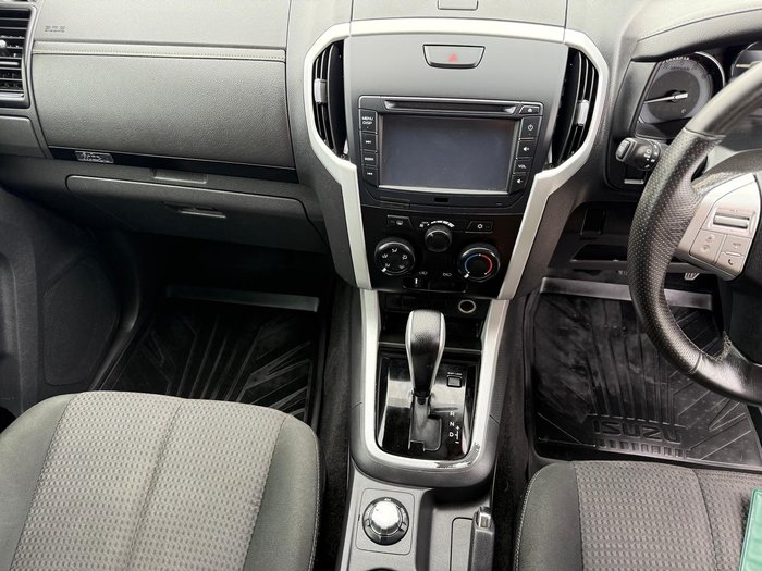 2018 Isuzu MU-X LS-M