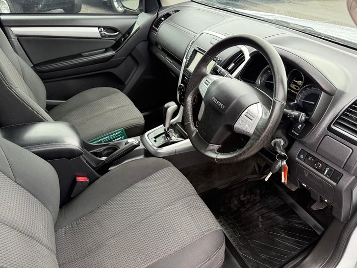 2018 Isuzu MU-X LS-M