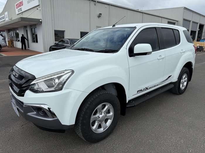 2018 Isuzu MU-X LS-M
