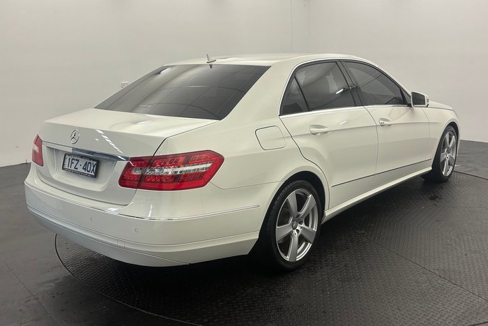 2009 Mercedes-Benz E-Class E220 CDI BlueEFFICIENCY Elegance