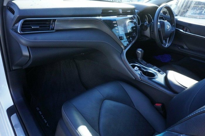 2020 Toyota Camry SX