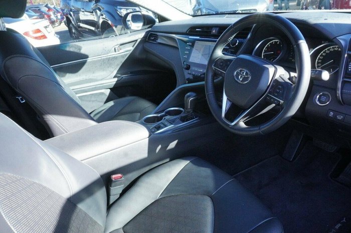 2020 Toyota Camry SX