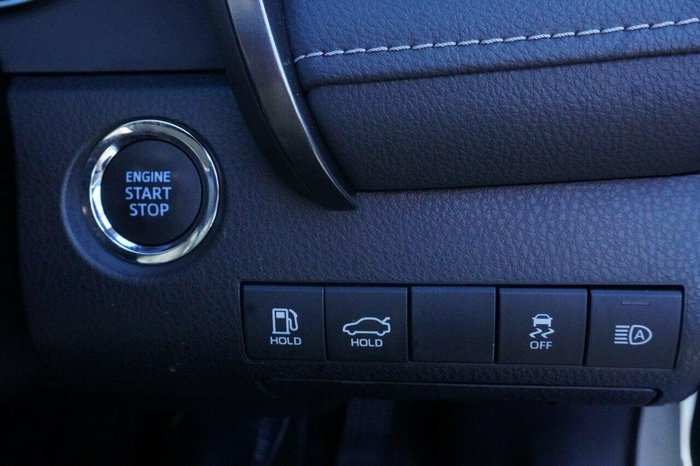 2020 Toyota Camry SX