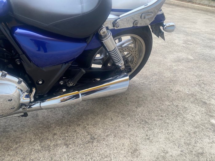 2010 Triumph THUNDERBIRD White