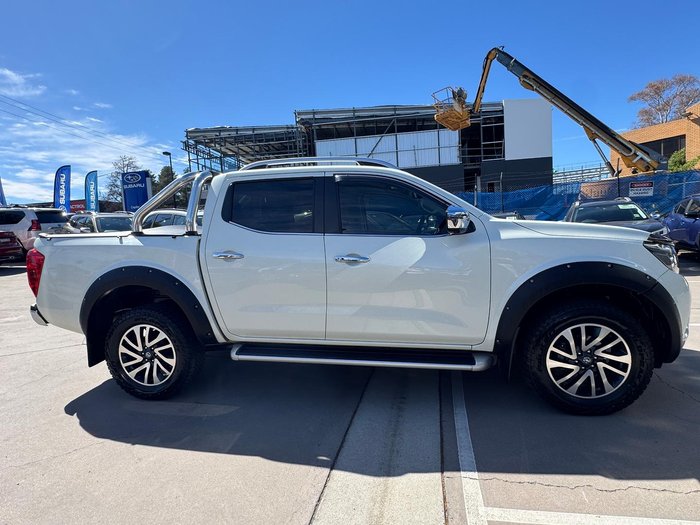 2020 Nissan Navara ST-X