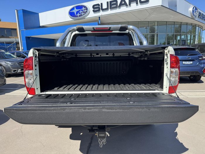 2020 Nissan Navara ST-X