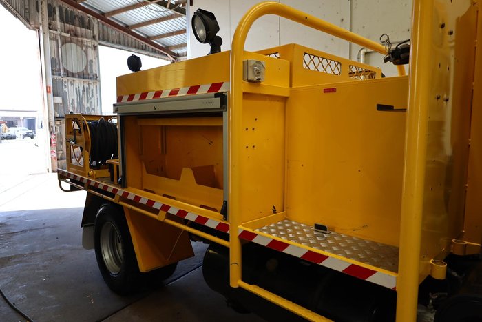 2003 Isuzu N Series NPS 300 Fire Truck Yellow