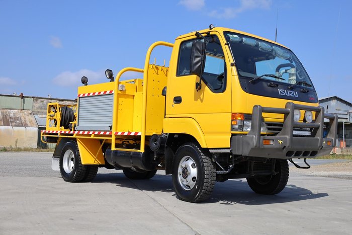 2003 Isuzu N Series NPS 300 Yellow