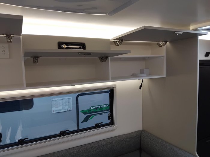 2025 New Age Caravans Road Owl Ro19be Escape My25.5 Family 3 Bunk