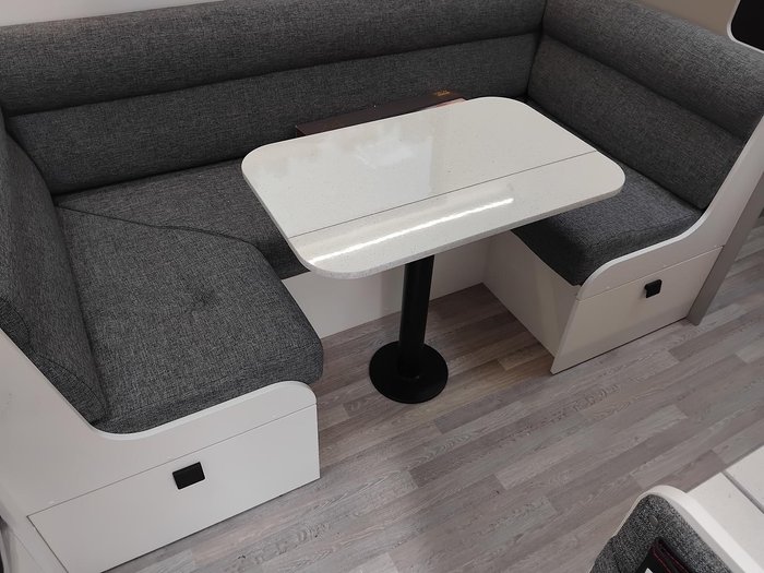 2025 New Age Caravans Road Owl Ro19be Escape My25.5 Family 3 Bunk